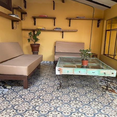 Hostal Casa Astromelia بوغوتا المظهر الخارجي الصورة