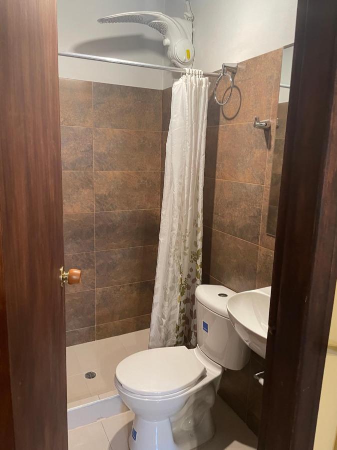 Hostal Casa Astromelia بوغوتا المظهر الخارجي الصورة