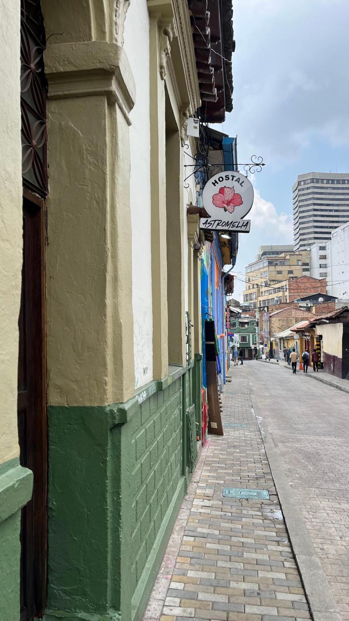 Hostal Casa Astromelia بوغوتا المظهر الخارجي الصورة