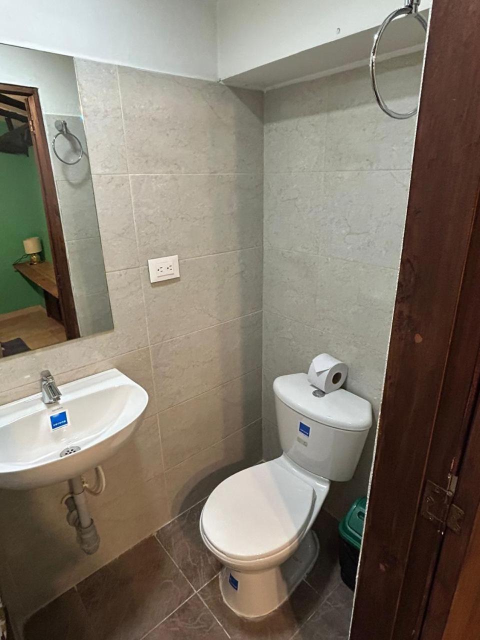 Hostal Casa Astromelia بوغوتا المظهر الخارجي الصورة